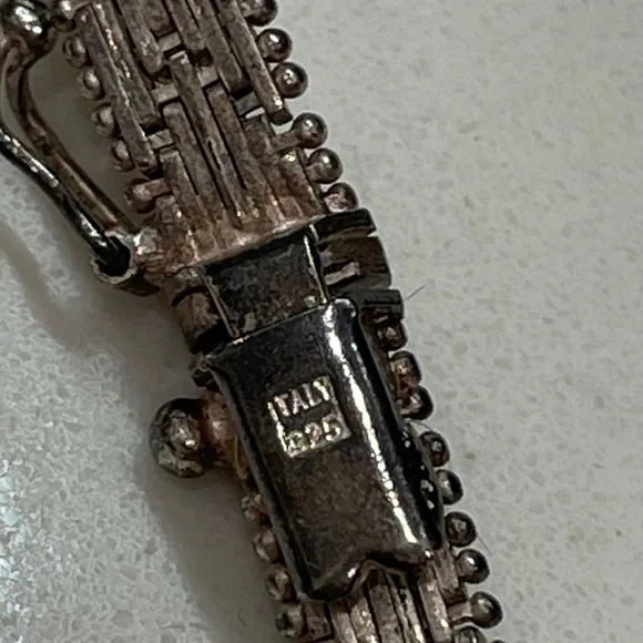 Vintage herringbone V Italy 925 necklace - Picture 8 of 8